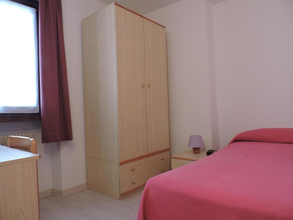 Hotel Zeni Брентонико Экстерьер фото